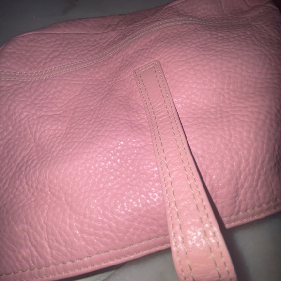 COACH soft pebble collection A0993-F13006- Cream Leather/Pink Leather shoulder - Picture 3 of 8